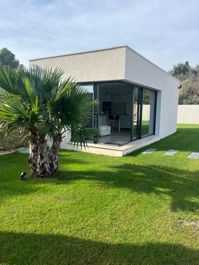 Magnifique Studio Avec Piscine Αρλ Εξωτερικό φωτογραφία