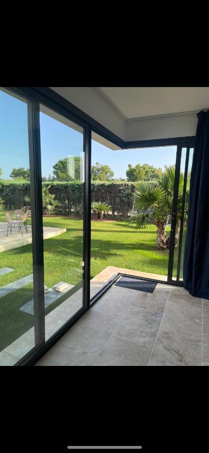 Magnifique Studio Avec Piscine Αρλ Εξωτερικό φωτογραφία